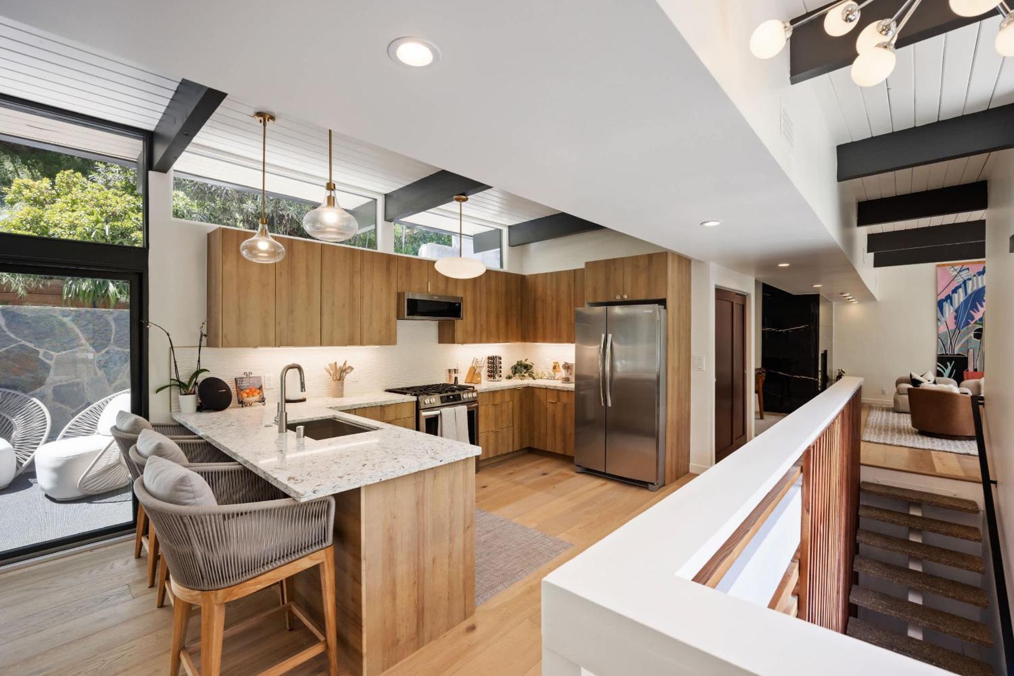 Holiday home New Listing Architectural By Colby & Conrad *